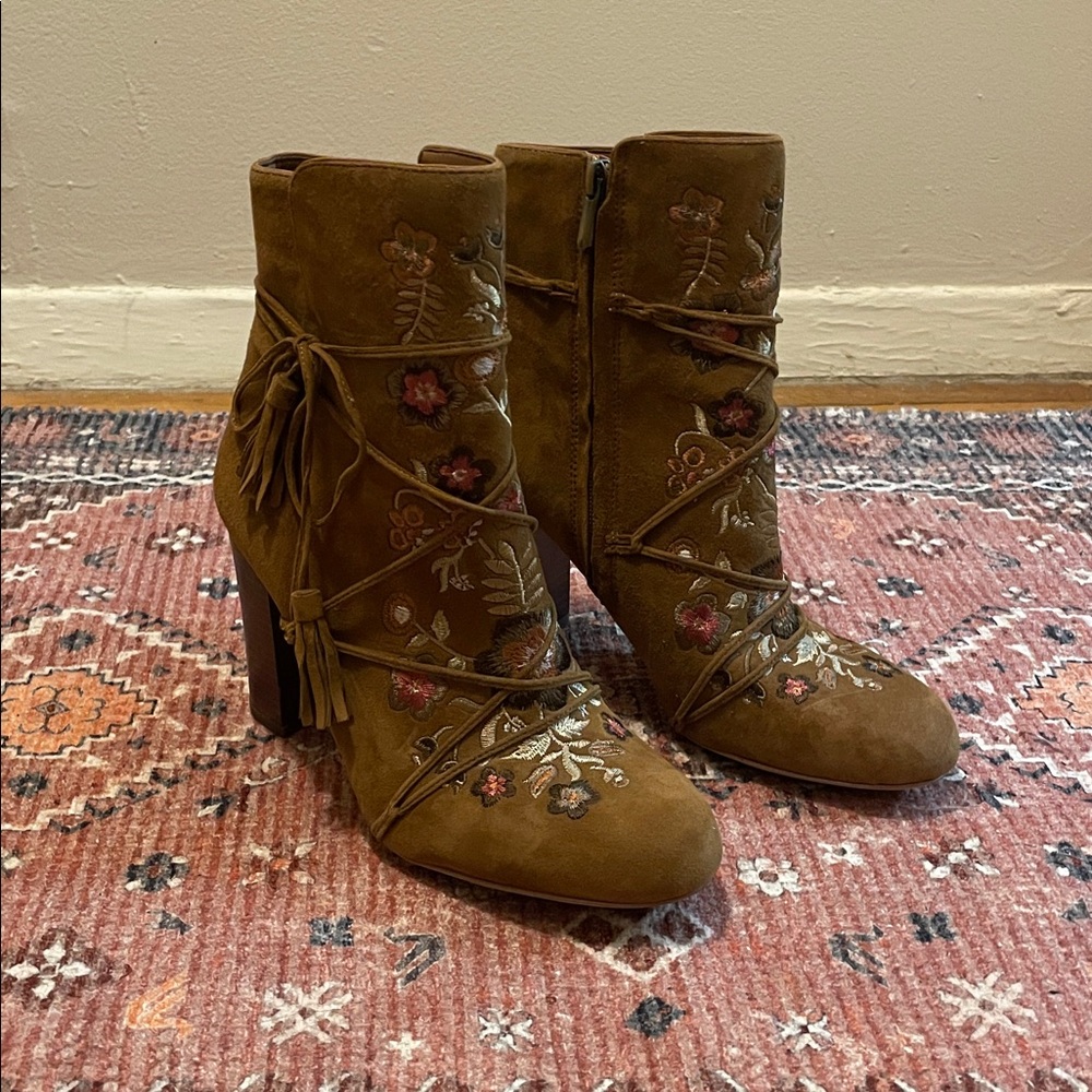 Sam Edelman Brown Embroidered Boots